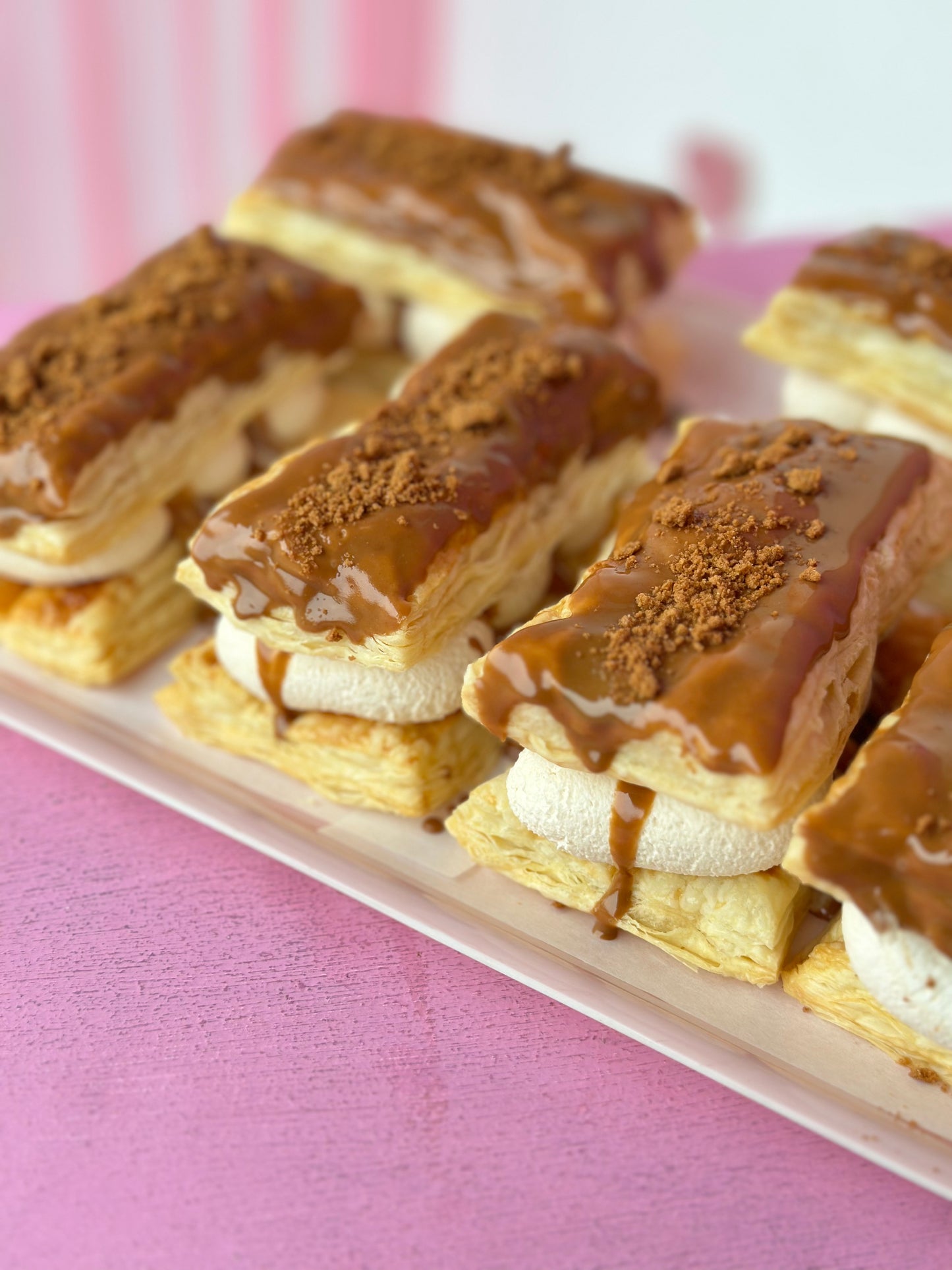 Biscoff cream cake