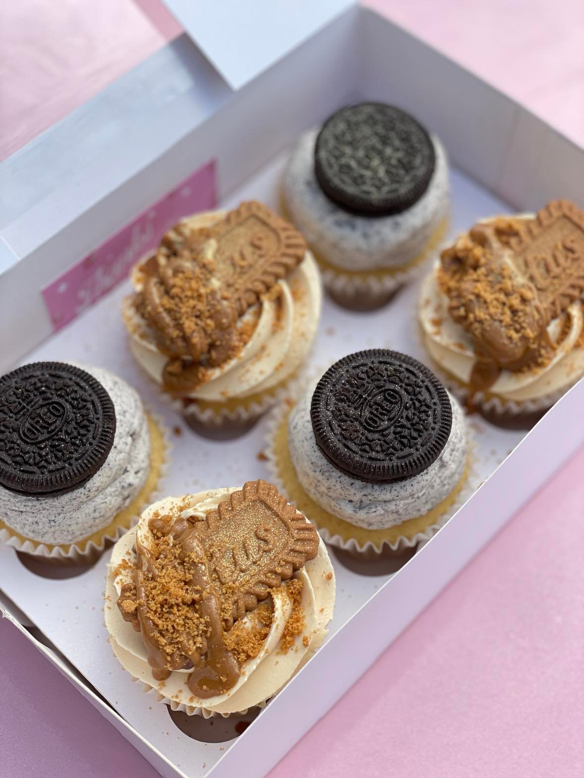 Oreo and Biscoff Cupcake Set