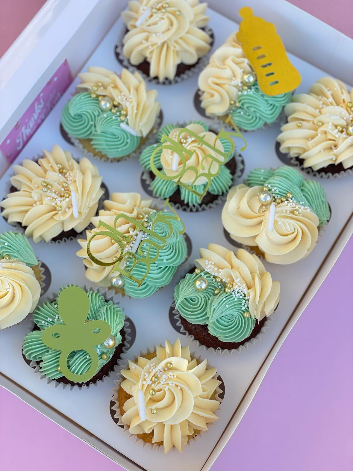 Oh Baby Neutral Cupcake Set